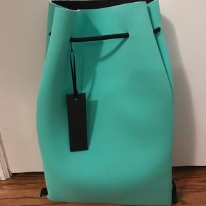 Triangl Neoprene Bag